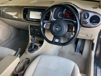 VOLKSWAGEN THE BEETLE