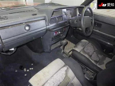 VOLVO 240