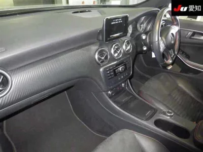 MERCEDES BENZ A CLASS