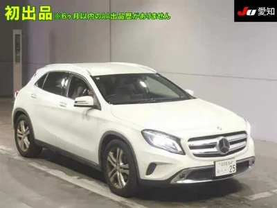 MERCEDES BENZ GLA