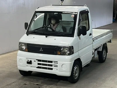 MITSUBISHI MINICAB TRUCK