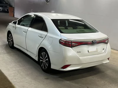 TOYOTA SAI
