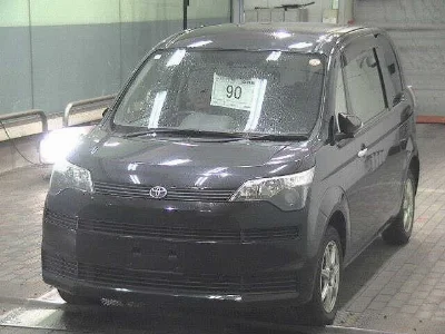 TOYOTA SPADE