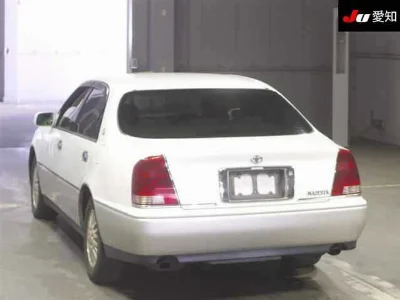 TOYOTA CROWN MAJESTA
