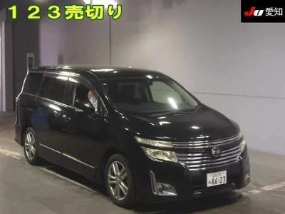 NISSAN ELGRAND