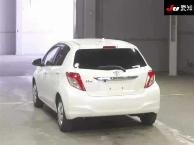 TOYOTA VITZ