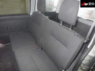 TOYOTA PIXIS VAN