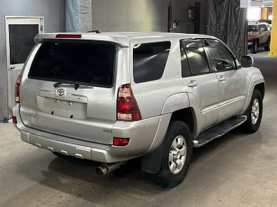 TOYOTA HILUX SURF