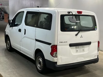 MITSUBISHI DELICA