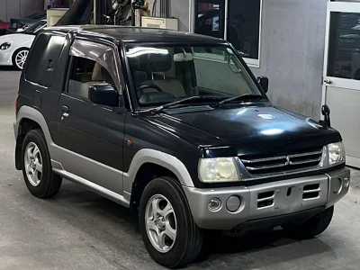 MITSUBISHI PAJERO MINI