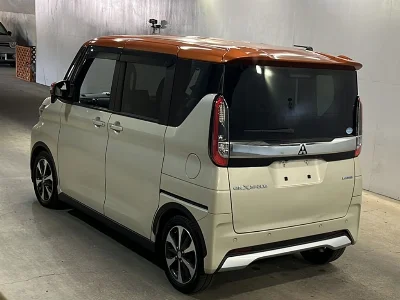MITSUBISHI EK X SPACE