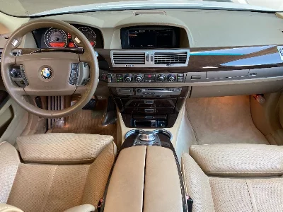 BMW 7 SERIES