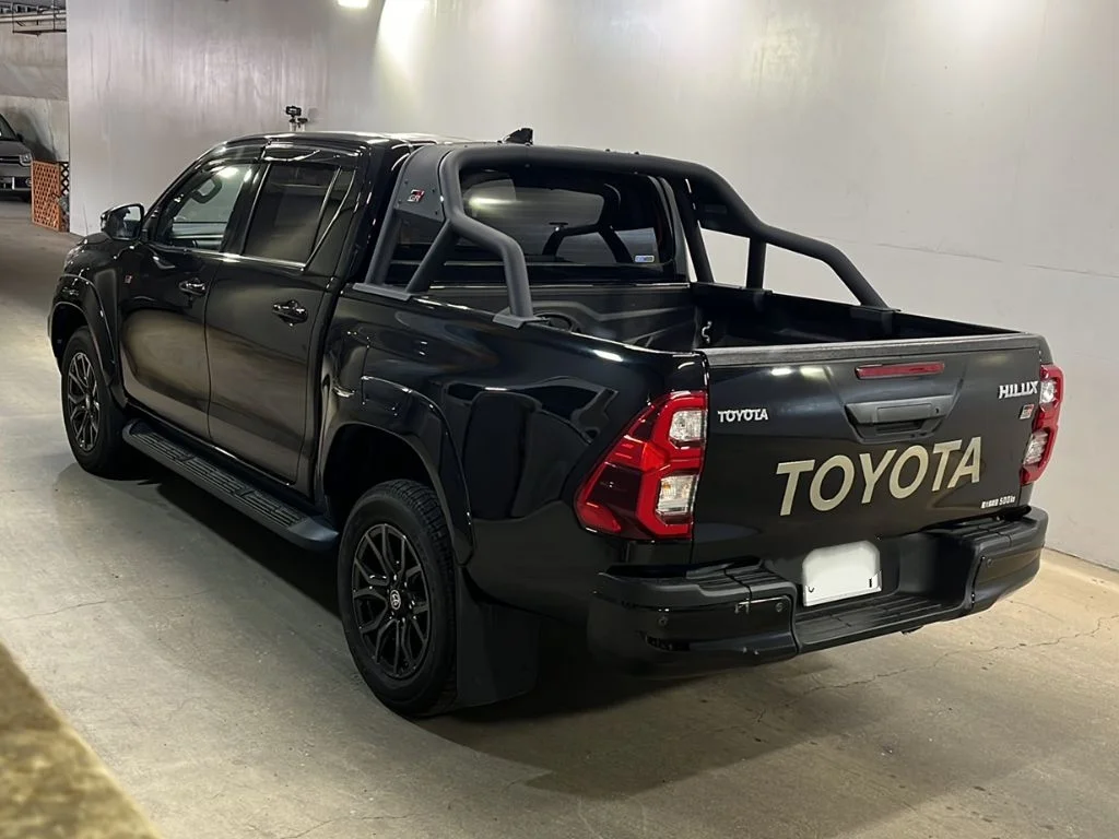 Toyota HILUX PICK UP  с аукциона в Японии