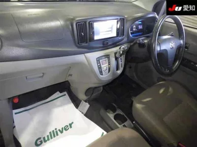 TOYOTA PIXIS EPOCH
