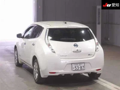 NISSAN LEAF