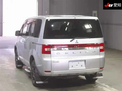 Статистика аукционов Mitsubishi Delica D:5