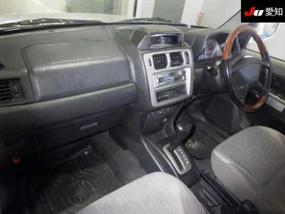 MITSUBISHI PAJERO IO