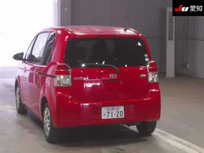 TOYOTA SPADE
