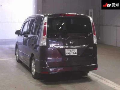 NISSAN SERENA