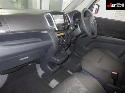 MITSUBISHI DELICA D2