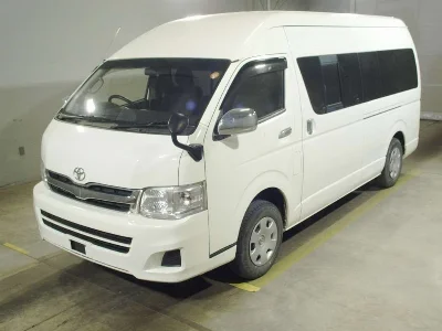 TOYOTA HIACE
