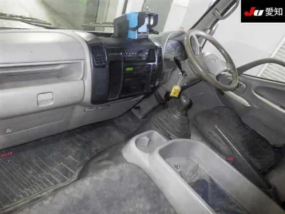 TOYOTA DYNA
