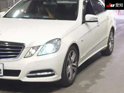 MERCEDES BENZ E CLASS