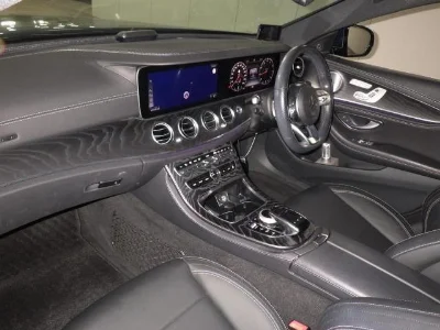 MERCEDES BENZ E CLASS