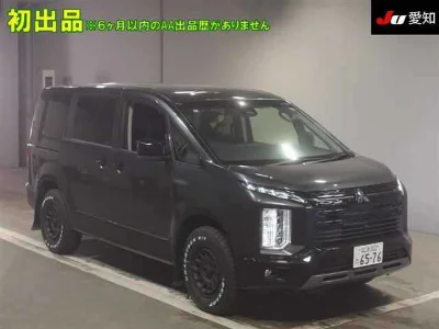 MITSUBISHI DELICA D5