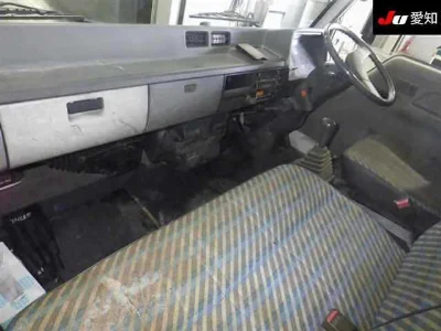 MITSUBISHI CANTER