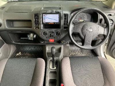 NISSAN AD
