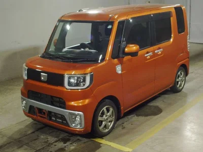 DAIHATSU WAKE