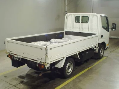 TOYOTA DYNA
