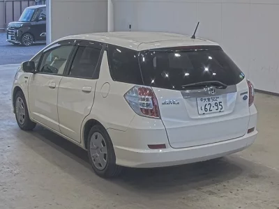 HONDA FIT SHUTTLE