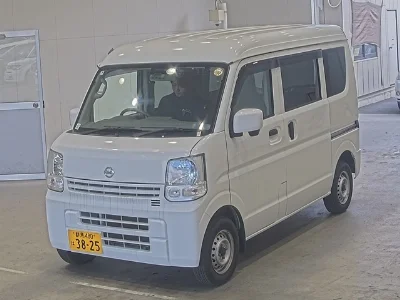NISSAN CLIPPER VAN