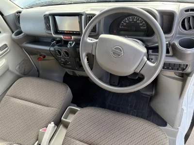 NISSAN CLIPPER VAN