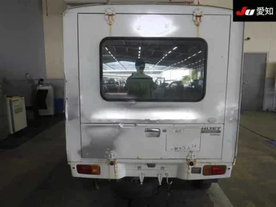 DAIHATSU HIJET TRUCK