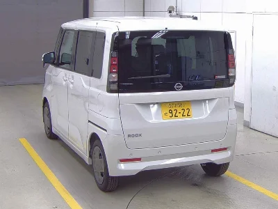 NISSAN ROOX