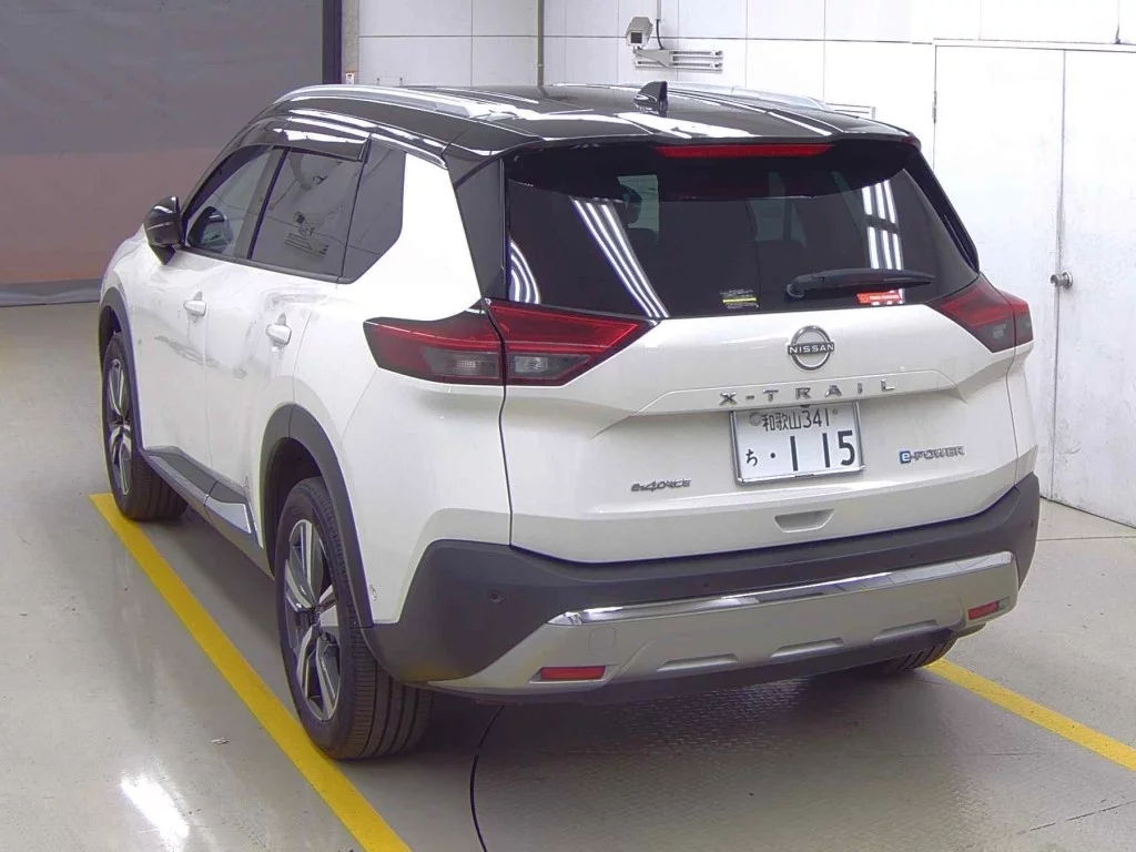 Nissan X-Trail  с аукциона в Японии