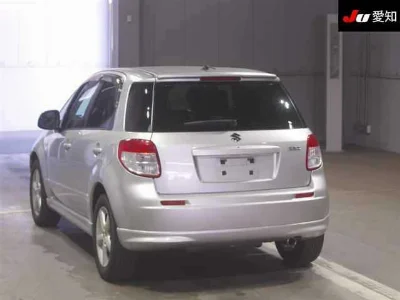 SUZUKI SX-4
