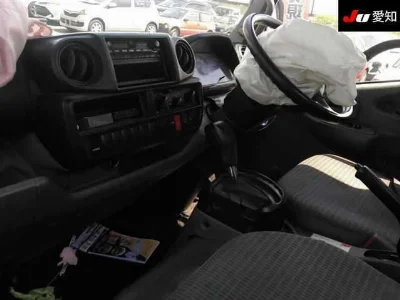 TOYOTA DYNA