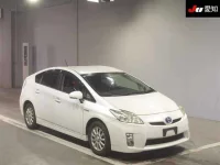 Цена авто Toyota Prius с аукционов Японии, номер кузова ZVW30, пробег 142 000, оценка 6