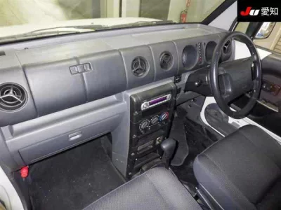 DAIHATSU NAKED