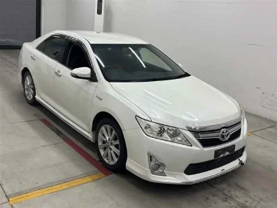 TOYOTA CAMRY