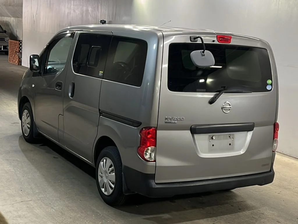 Nissan NV200 VANETTE VAN  с аукциона в Японии