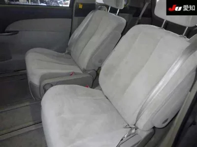 Toyota Estima Hybrid