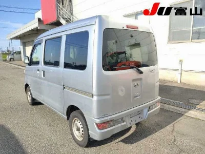 DAIHATSU HIJET VAN