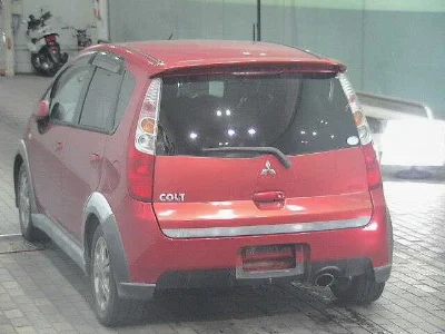 MITSUBISHI COLT