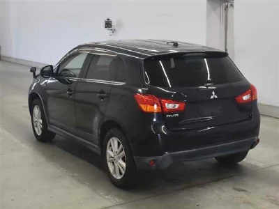 MITSUBISHI RVR