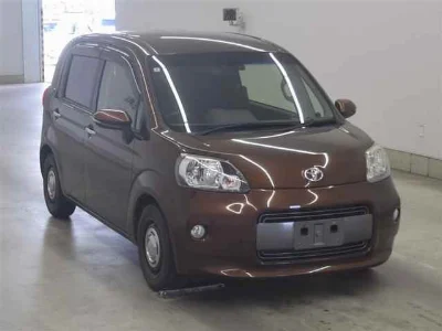 TOYOTA PORTE